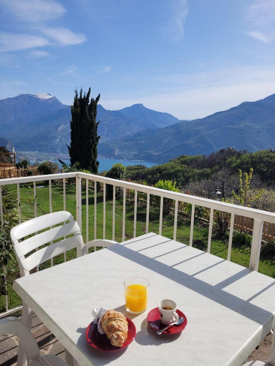 Hotel Panorama Riva del Garda Exterior foto
